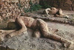 Amalfi coast tour Pompeii