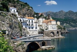Amalfi Coast guided tour from Naples